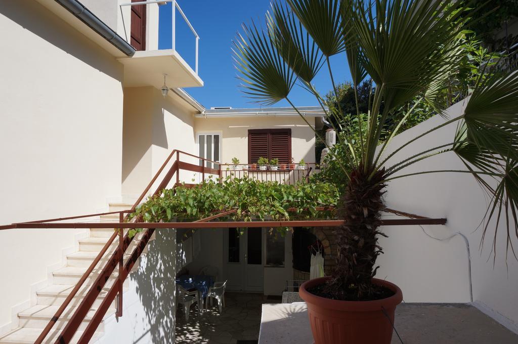 Rooms & Apartments Tepsa - Centre Hvar Town Kültér fotó